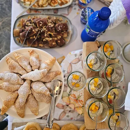 Oskar Sunny House - Adults Only Gabonjin