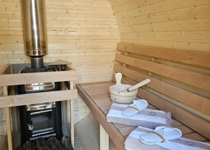 Oskar Sunny House - Adults Only Gabonjin