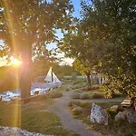 Oskar Sunny House - Adults Only