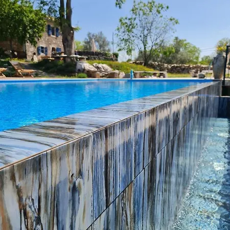 Oskar Sunny House - Adults Only Gabonjin